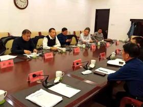 “新材料与新能源深度融合高质量发展”研讨会在巴彦淖尔举行