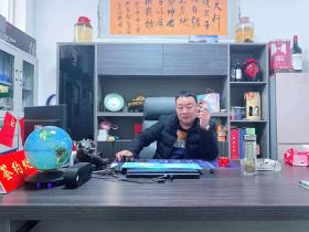 吾辈楷模——耿生永
