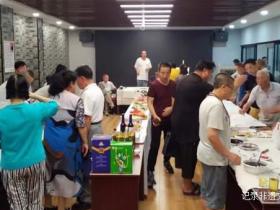 贵州知名书画家携手太升茶市,共同打造“中国风画廊”