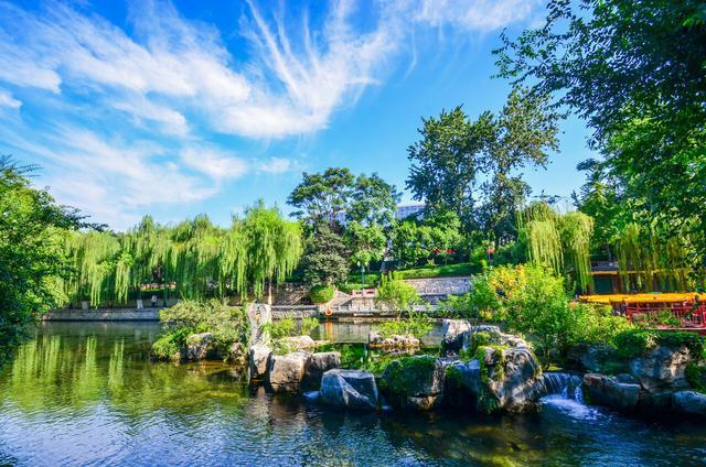 趵突腾空、明湖泛舟，有一种美，叫济南的秋天！-图片13