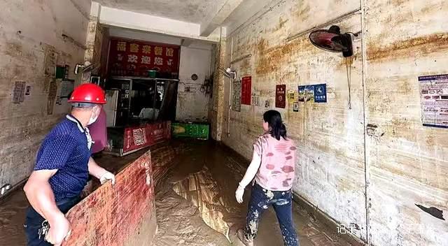 贵州榕江从江洪灾救援：各方力量齐上阵，全力重建家园-图片17