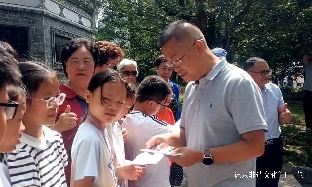 非遗技艺走进校园：贵阳学生颖拓作品惊艳亮相-图片7