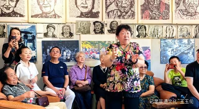 铭记历史，致敬英雄！贵州众贤走进“杜宁抗战美术馆”-图片1