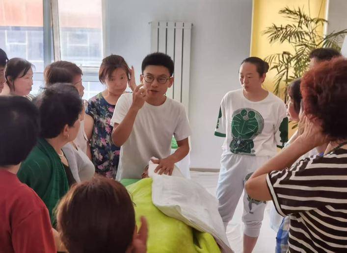 “手”护健康——振动拍打非遗传承人刘啸轩-图片6
