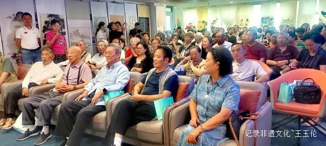 丹青妙笔颂党恩 银龄翰墨守初心 贵州老年妇女书画展展现家国情怀