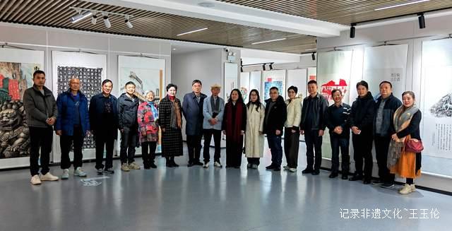 聚焦非遗茫父颖拓：黔西南州文联走进老年大学沉浸式体验“奇画”魅力