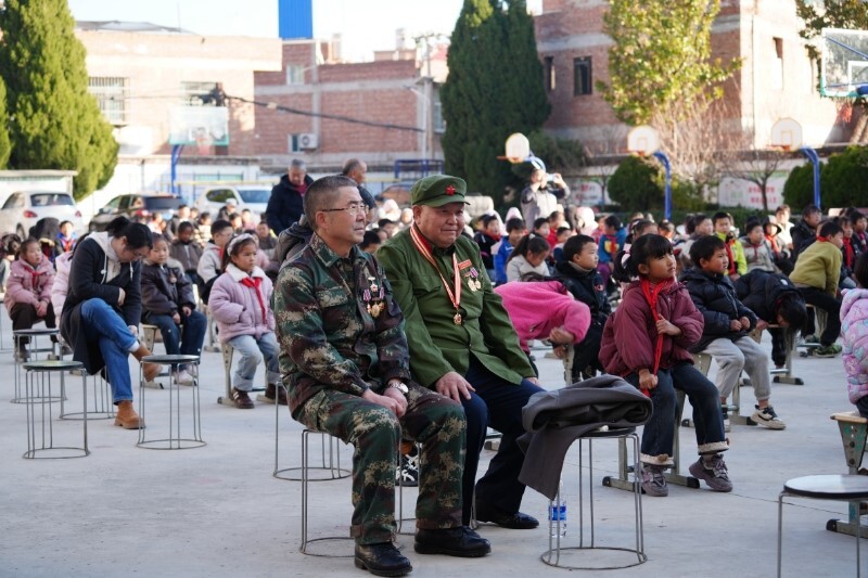 文化暖流进校园:播撒爱国种子 守护少年成长-图片10