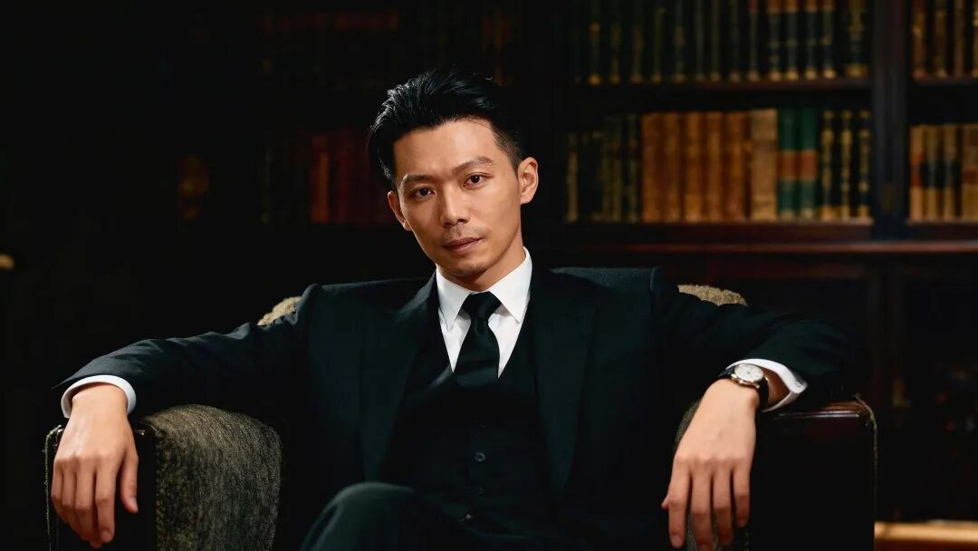 从军营中走出的“全能型”创作者易白,重磅跨年力作长篇小说《父亲的名字在树上》,诠释一笔终要偿还的“身份贷”-图片5