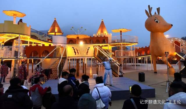 冰与火撞色 非遗添彩：六盘水梅花山南国雪乡跨年元旦掀文旅热潮