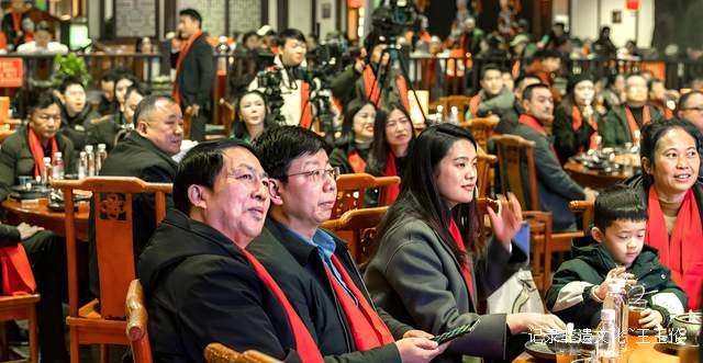 光影与酱香共舞，平凡与时代同辉 ——院线电影《无名鼠辈》开机盛典暨贵州注康酒业年度盛会隆重举行-图片2