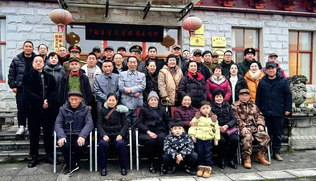 凝香重彩两山魂：一场用丹青与热泪浇铸的致敬-图片2