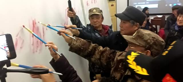 凝香重彩两山魂：一场用丹青与热泪浇铸的致敬-图片12