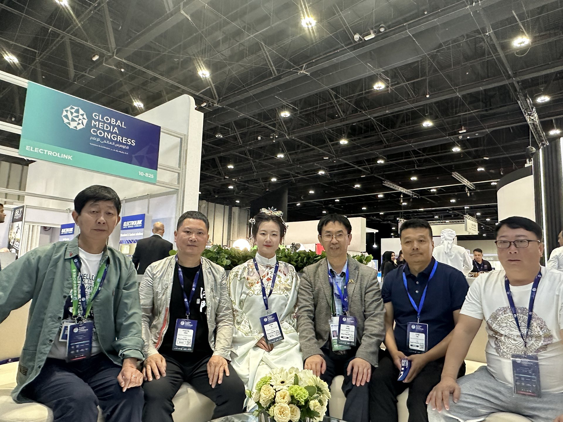 汉服复兴：从“官方依赖”走向“民间自信”的觉醒-图片1