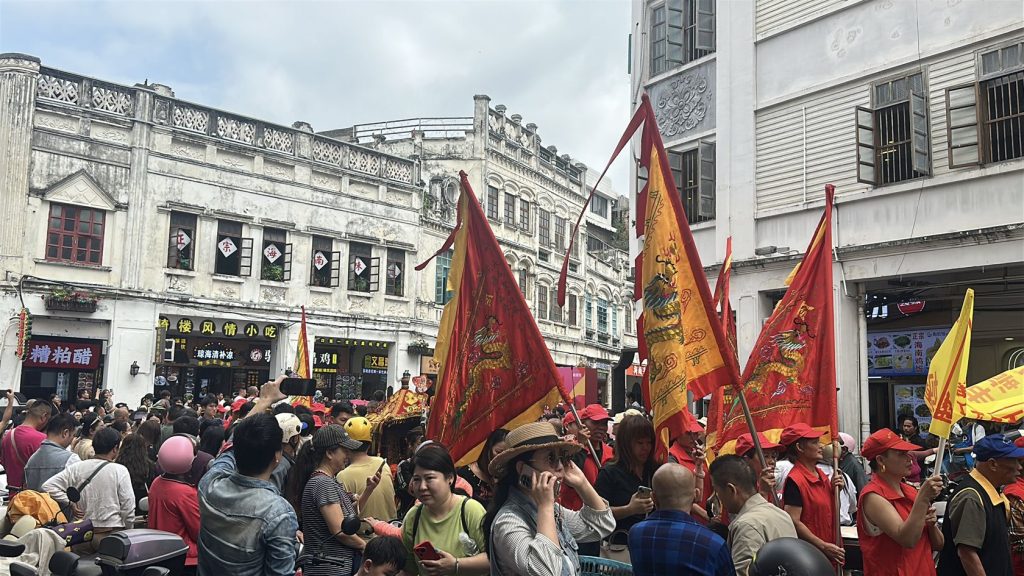 两岸同胞共祭妈祖诞辰1066周年 海南《海口天后祀奉》非遗盛典举行-图片3