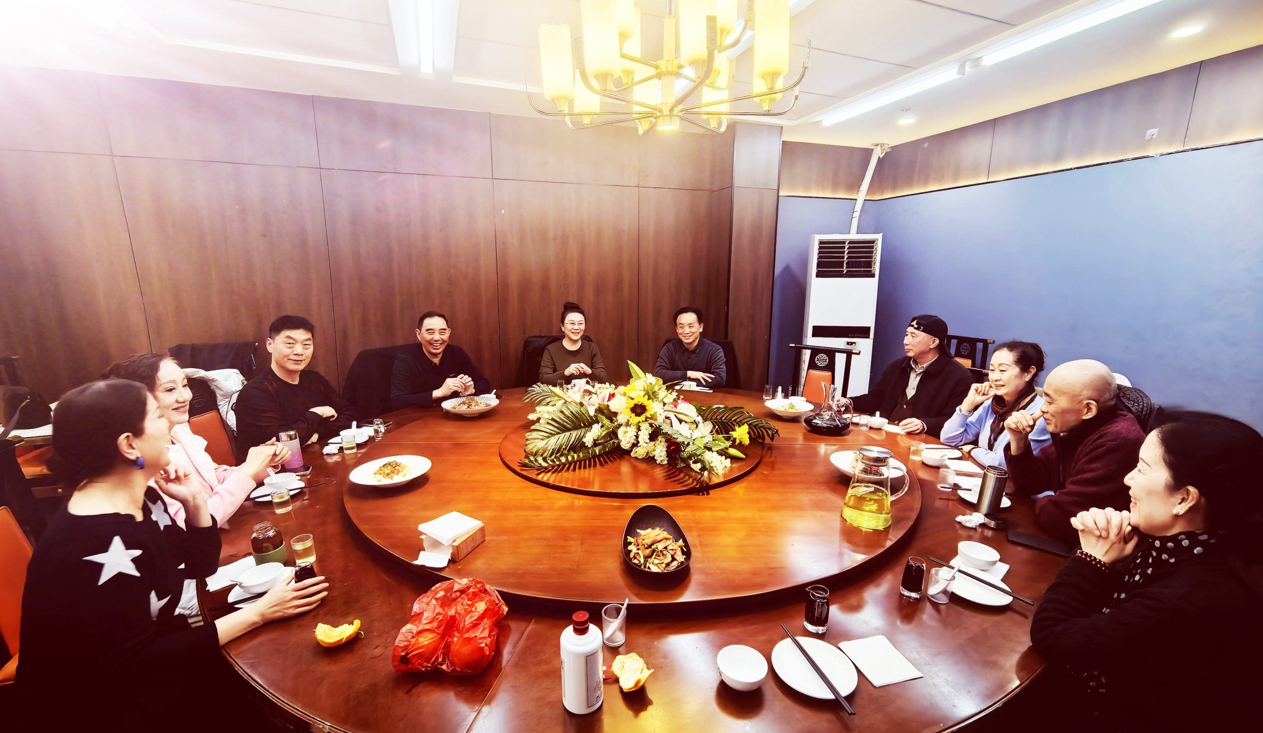 军地文工团圆桌会议凝聚共识 共筹淮海战役纪念祭扫活动-图片3